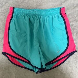 Women’s Nike Dri-Fit Short Size Small Blue/Pink
